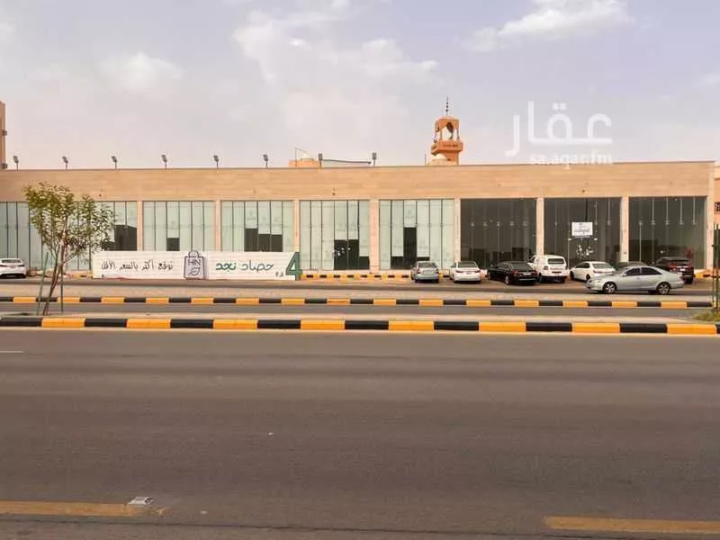 محل للإيجار في شارع فيصل بن مشعل بن سعود بن عبدالعزيز, حي المنتزة الغربي, مدينة بريده, منطقة القصيم 1 صورة