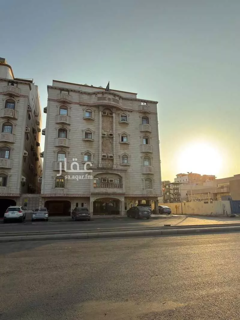 عمارة للبيع في شارع ابي محمد الفخر, حي مدائن الفهد, مدينة جدة, منطقة مكة المكرمة 1 صورة