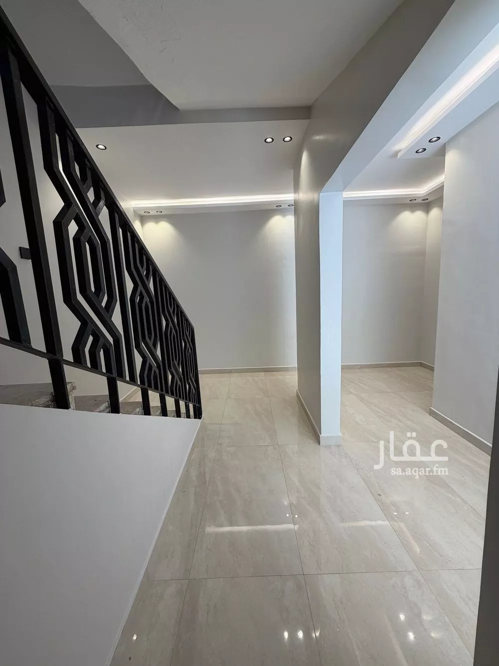 عمارة للإيجار في شارع ابي سعيد الخدري, حي الملك فيصل, مدينة الرياض, منطقة الرياض 1 صورة