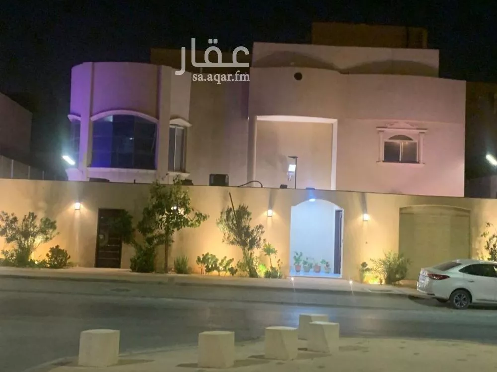 فيلا للبيع في شارع طريق المطار الفرعي, حي الفلاح, مدينة الرياض, منطقة الرياض 1 صورة