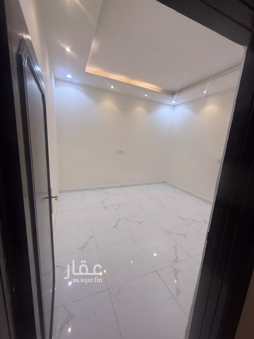 شقة للإيجار في شارع صالح الملكي, حي الملك فيصل, مدينة الرياض, منطقة الرياض 1 صورة