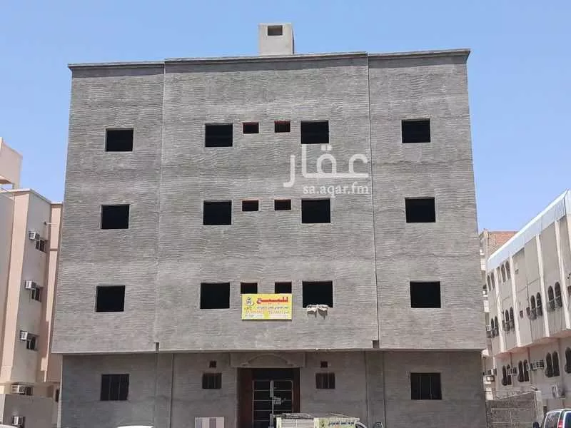 عمارة للبيع في شارع شريك بن طارق الاشجعي, حي الراية, مدينة المدينه المنوره, منطقة المدينة المنورة 1 صورة