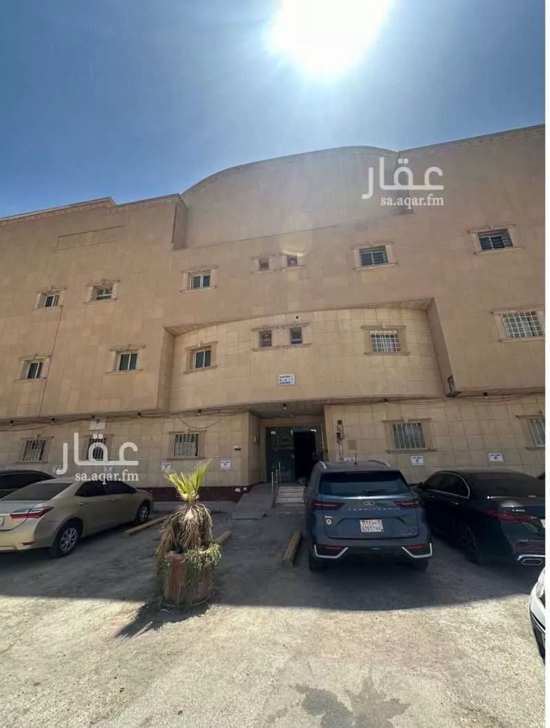شقة للبيع في شارع الأمير عبدالله بن سعود بن عبدالله صنيت, حي الصحافة, مدينة الرياض, منطقة الرياض 1 صورة