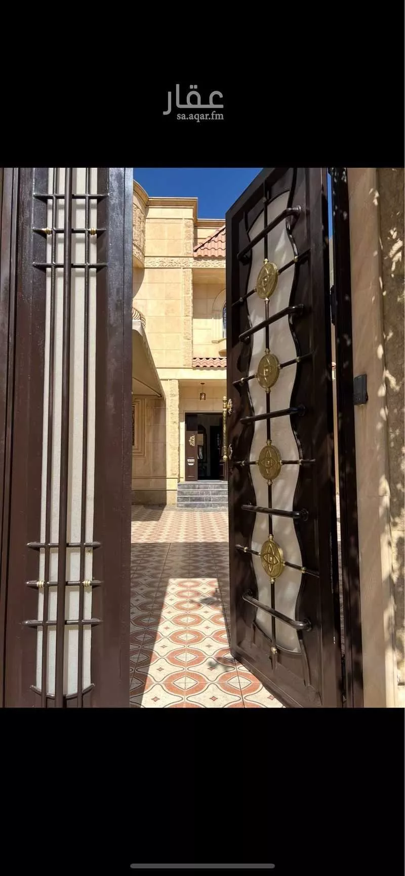 فيلا للبيع في شارع الصخرة ، حي الشرفية ، ابها ، منطقة عسير 1 صورة