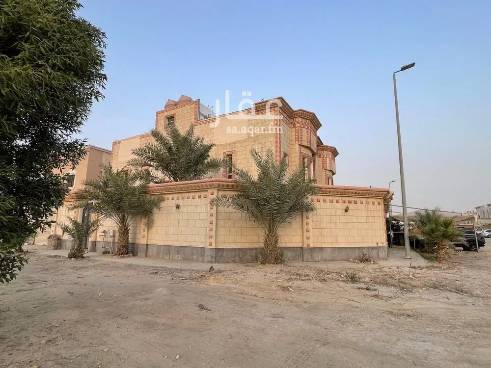 فيلا للبيع في شارع ابراهيم طوقان, حي ضاحية الملك فهد, مدينة الدمام, المنطقة الشرقية 1 صورة