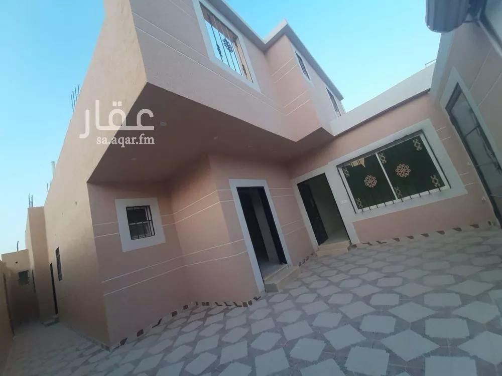 فيلا للبيع في شارع ابن اللبان, حي طيبة, مدينة الرياض, منطقة الرياض 1 صورة
