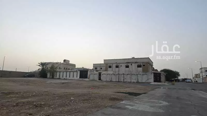 فيلا للبيع في شارع النباع ، حي خشم العان ، الرياض ، منطقة الرياض 1 صورة