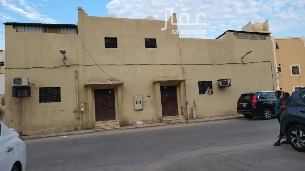 أرض للبيع في شارع معن بن حذيفة, حي العريجاء, مدينة الرياض, منطقة الرياض 1 صورة