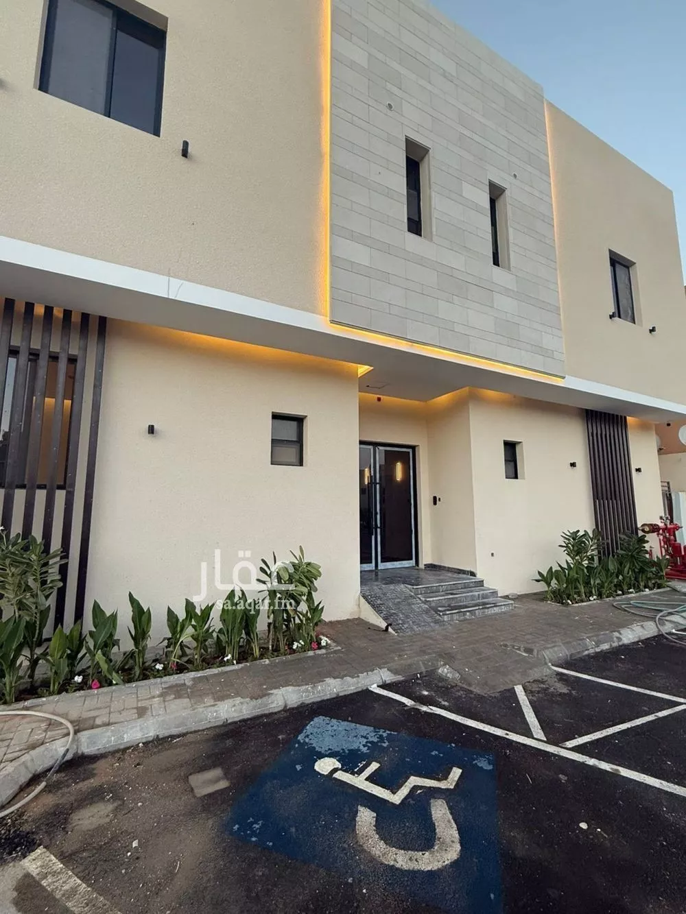 شقة للإيجار في شارع القعقاع بن عمرو, حي العريجاء الغربي, مدينة الرياض, منطقة الرياض 1 صورة
