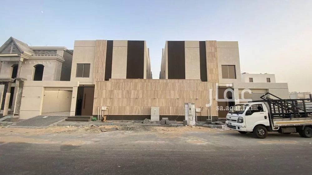 فيلا للبيع في شارع هلال التميمي, حي الصواري, مدينة الخبر, المنطقة الشرقية 1 صورة