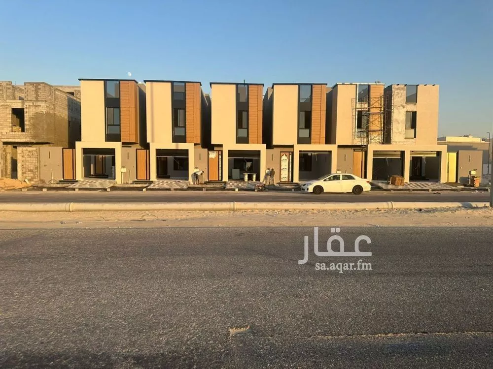 فيلا للبيع في شارع الانوار, حي العقيق, مدينة الخبر, المنطقة الشرقية 1 صورة