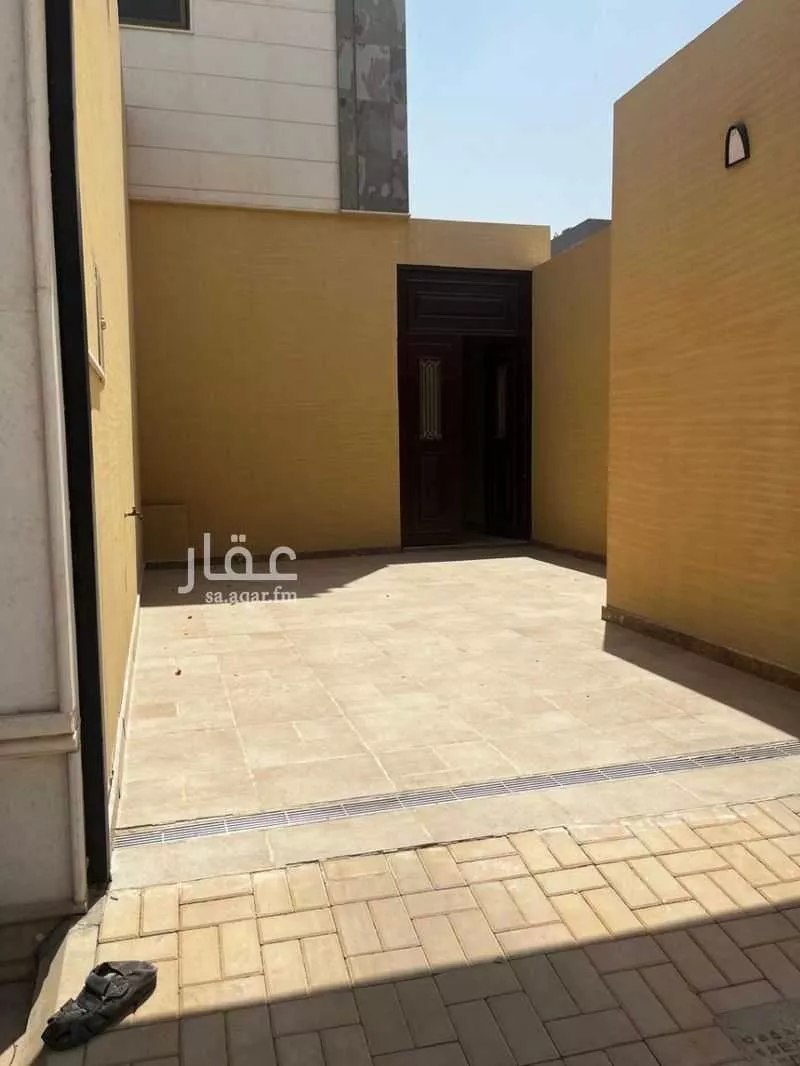 شقة للإيجار في شارع رقم 574 ، حي الملقا ، الرياض ، منطقة الرياض 1 صورة