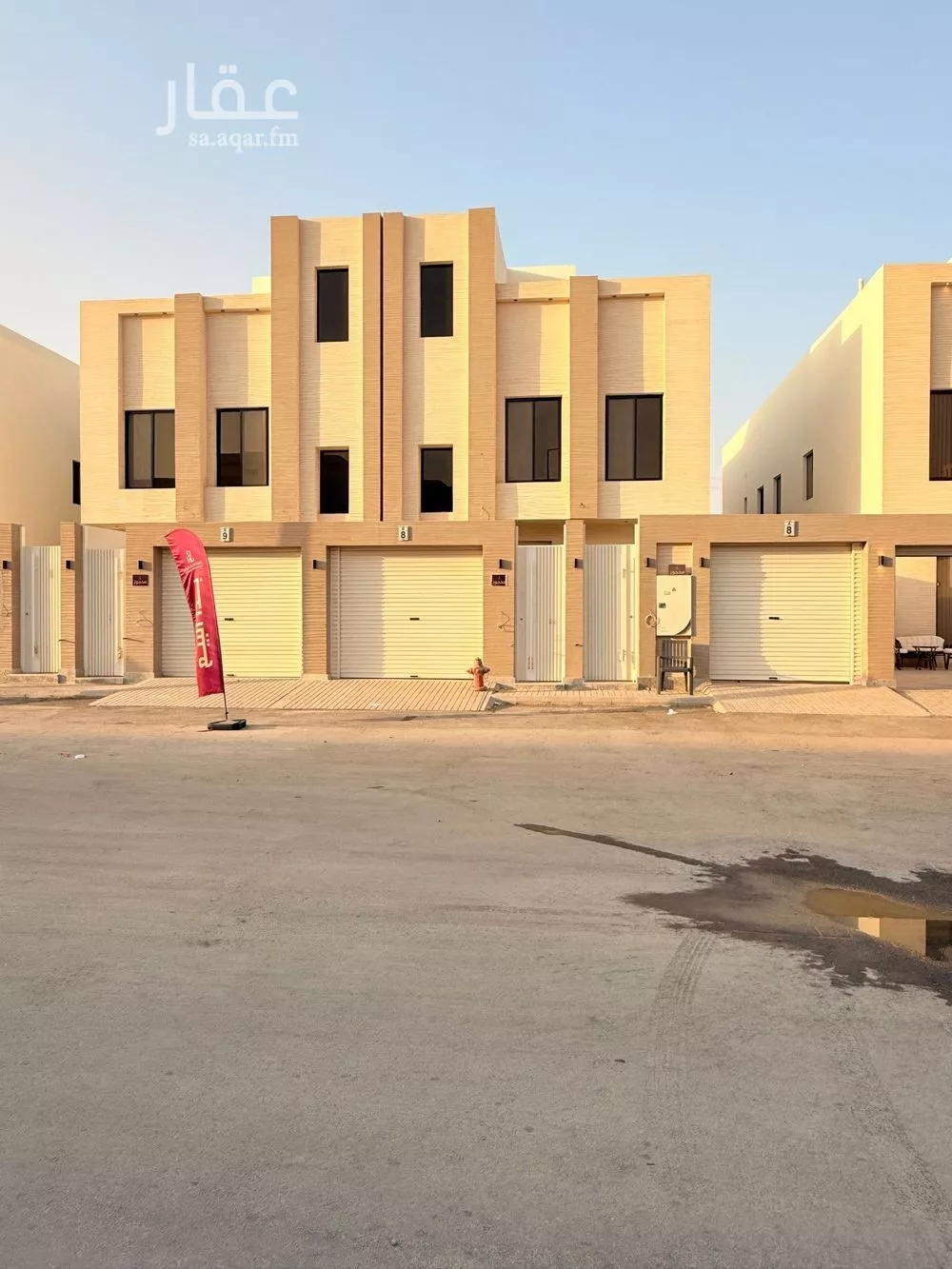 دور للبيع في شارع عبدالقادر السعدي, حي عكاظ, مدينة الرياض, منطقة الرياض 1 صورة