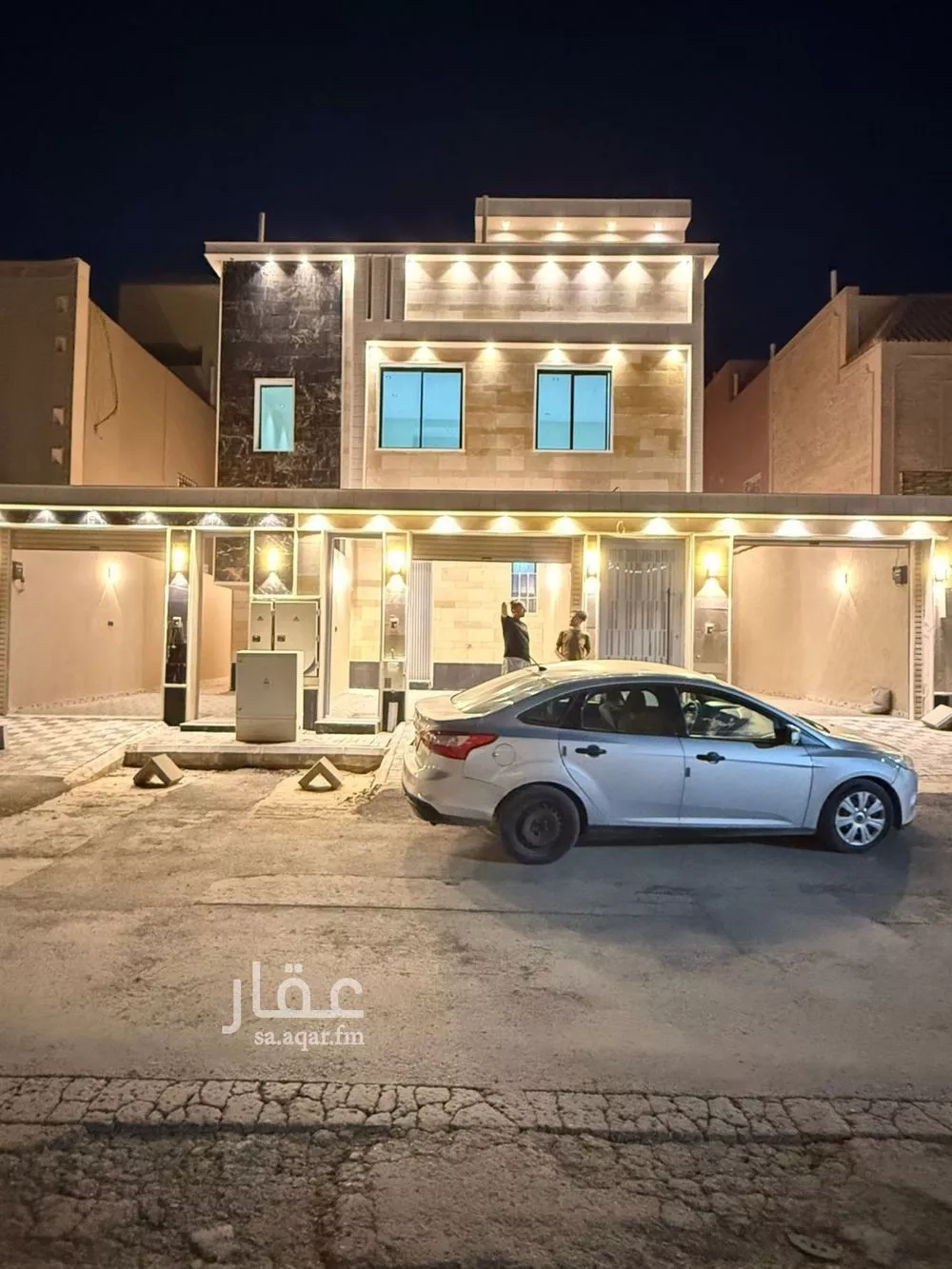 دور للبيع في شارع أحمد بن عبدالرحمن الشهاب, حي طويق, مدينة الرياض, منطقة الرياض 1 صورة