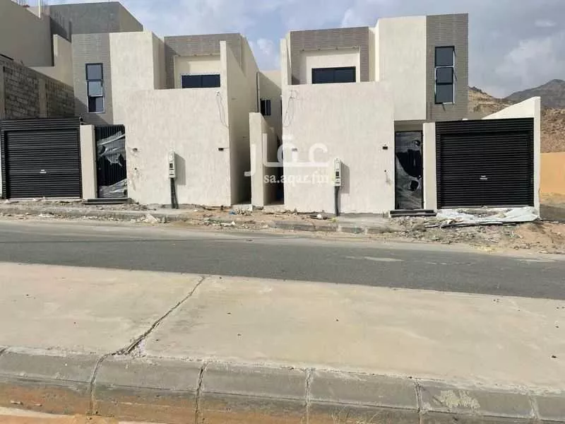 فيلا للبيع في شارع صالح بن عبدالله بن حميد, حي المسيال الجديد, مدينة مكه المكرمه, منطقة مكة المكرمة 1 صورة