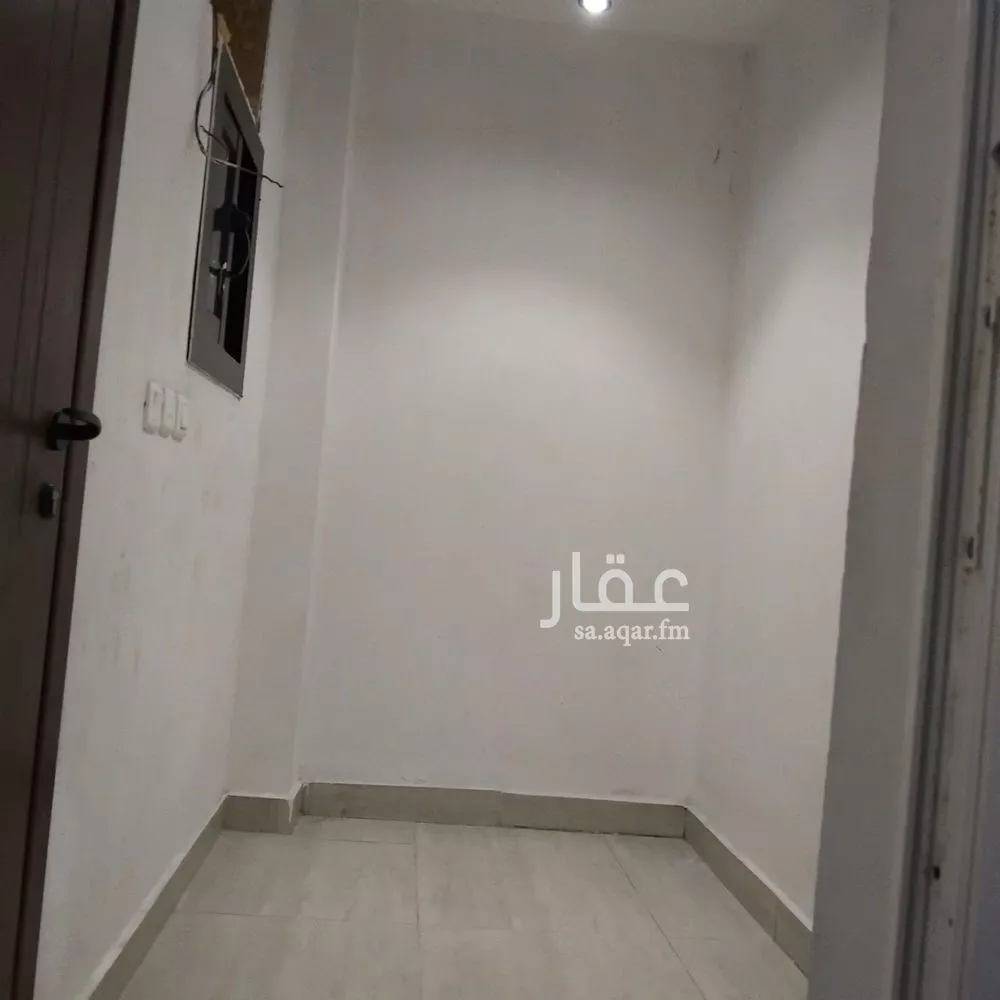 غرفة للإيجار في شارع ابن بلبان, حي الريان, مدينة جدة, منطقة مكة المكرمة 1 صورة