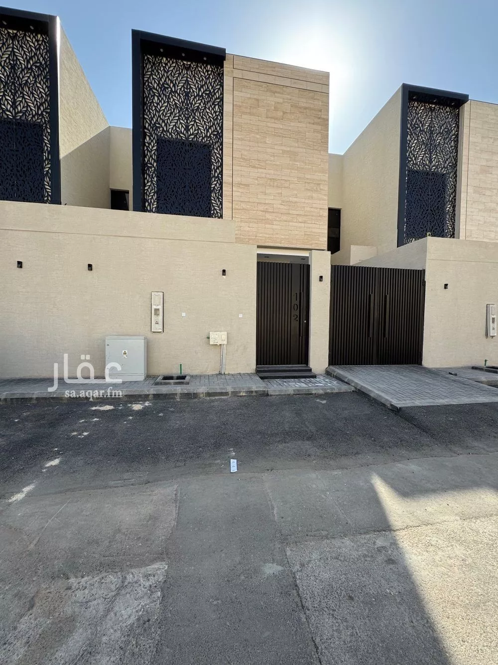 فيلا للبيع في شارع عثمان بن الخصيب, حي الملك فيصل, مدينة الرياض, منطقة الرياض 1 صورة