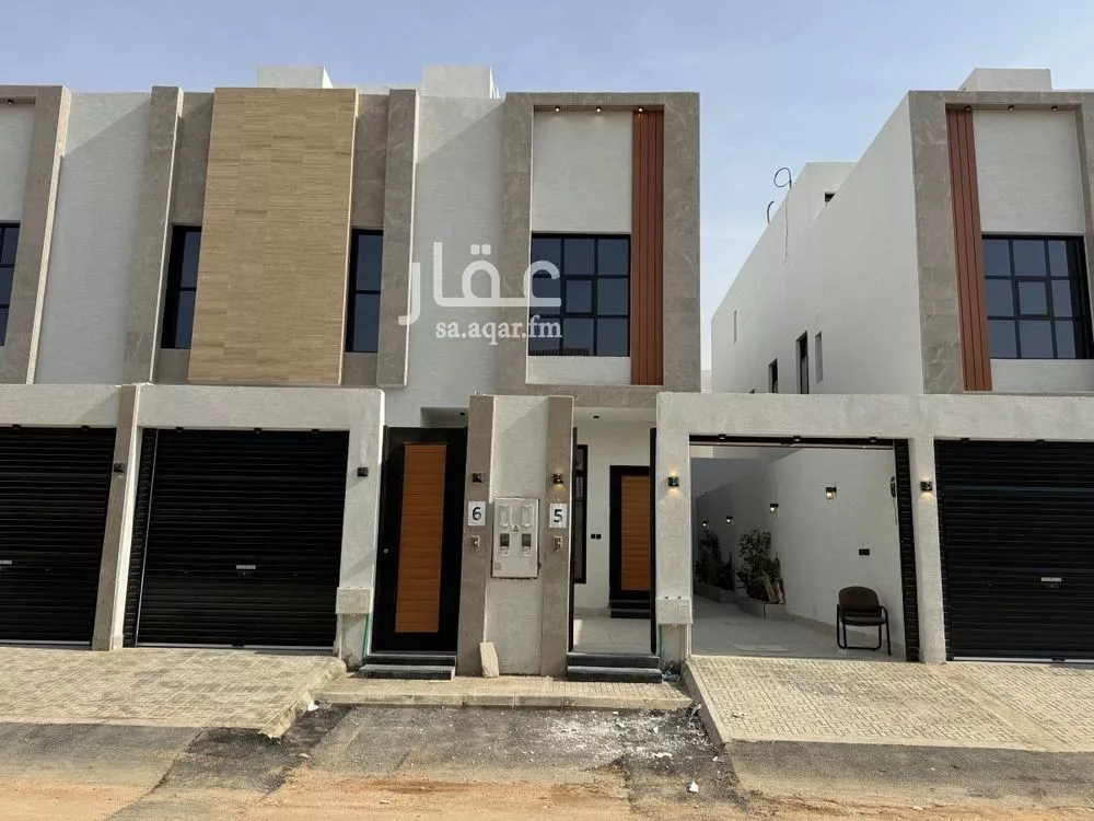 دور للبيع في شارع جبل سلمي, حي القادسية, مدينة الرياض, منطقة الرياض 1 صورة