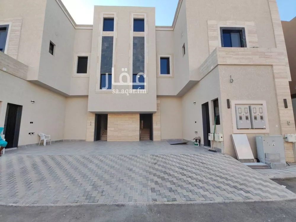 دور للبيع في شارع عبدالله الأنصاري, حي الخليج, مدينة الرياض, منطقة الرياض 1 صورة