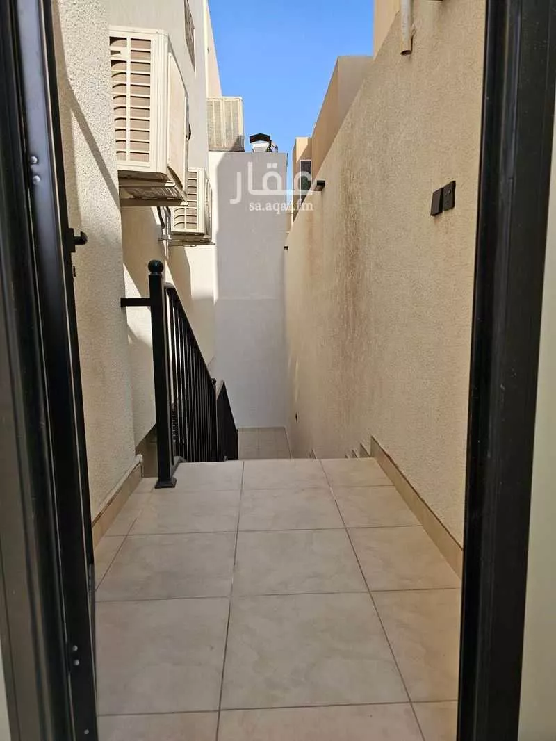 شقة للإيجار في شارع شهيد الدين ثم الوطن إبراهيم مبارك سعيد, حي الشهداء, مدينة الرياض, منطقة الرياض 1 صورة