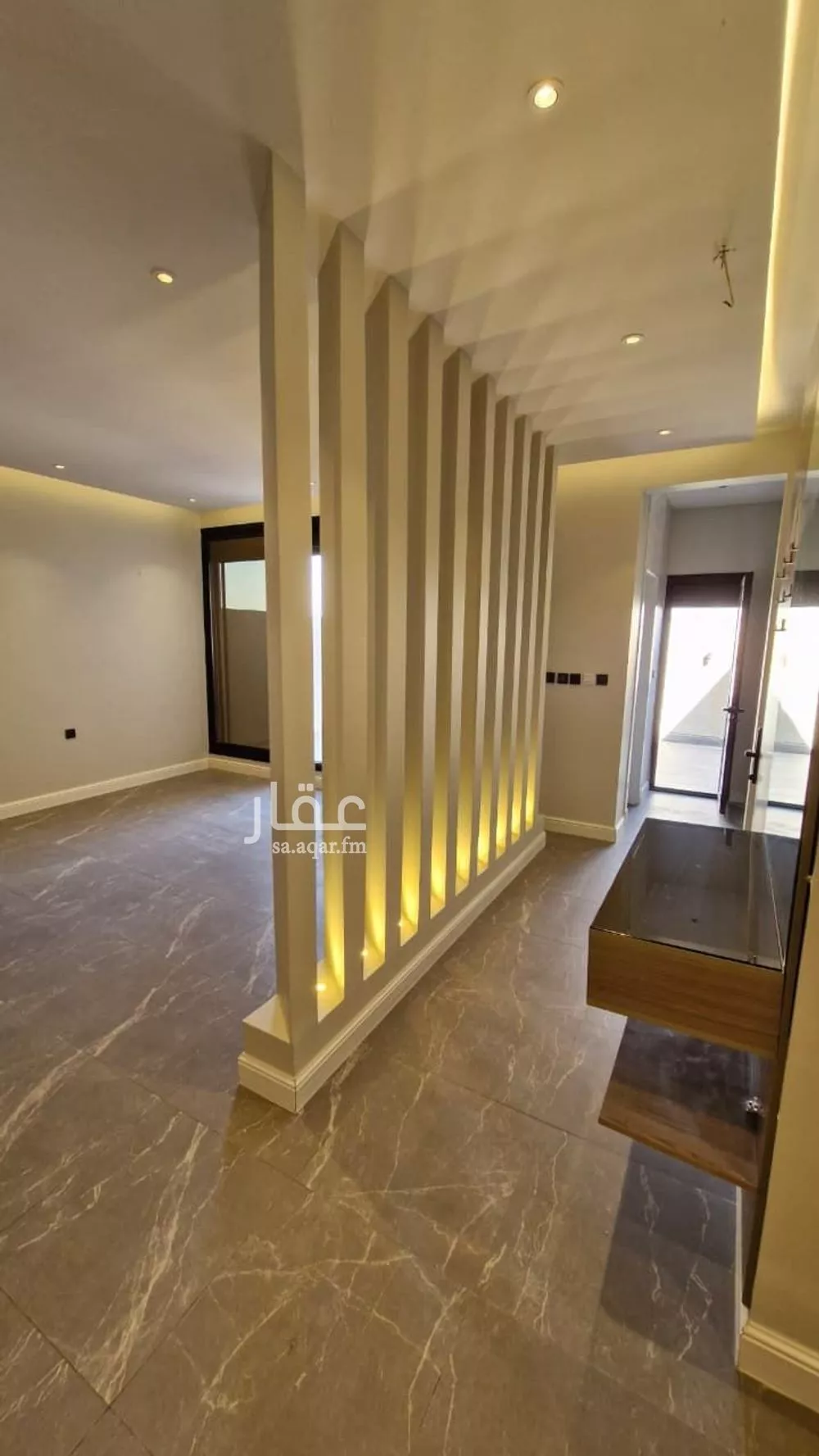 دور للبيع في شارع محمد بن عبدالله بن عبداللطيف, حي المرسلات, مدينة الرياض, منطقة الرياض 1 صورة