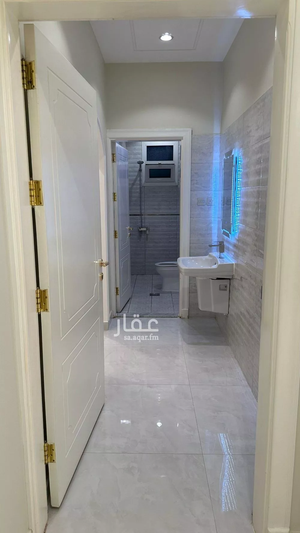 شقة للإيجار في شارع رقم 353, حي الملقا, مدينة الرياض, منطقة الرياض 1 صورة