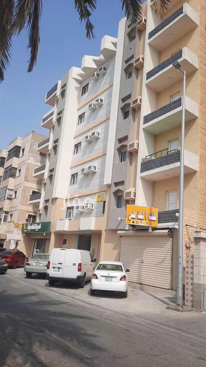 عمارة للبيع في شارع إبن عواد, حي السلامة, مدينة جدة, منطقة مكة المكرمة 1 صورة