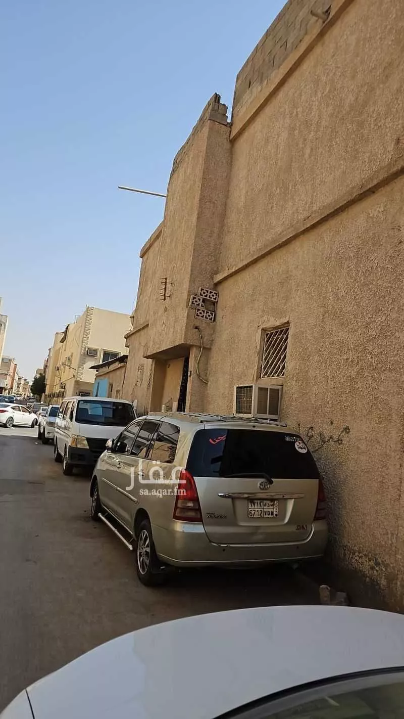 بيت للبيع في شارع البواردي ، حي اليمامة ، الرياض ، منطقة الرياض 1 صورة
