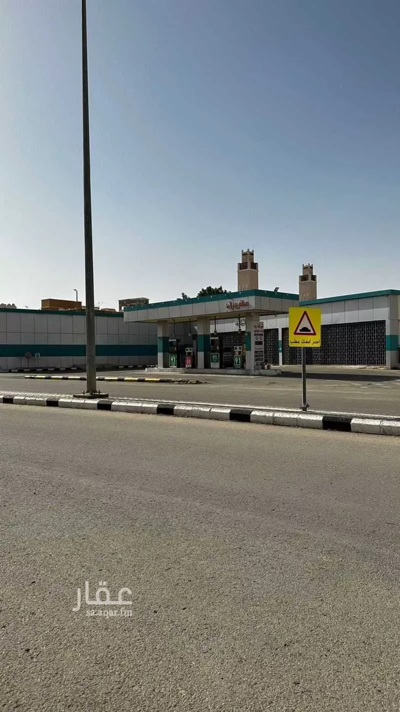 محل للبيع في شارع أمير المؤمنين عمر بن الخطاب, حي الزهرة, مدينة الرس, منطقة القصيم 1 صورة