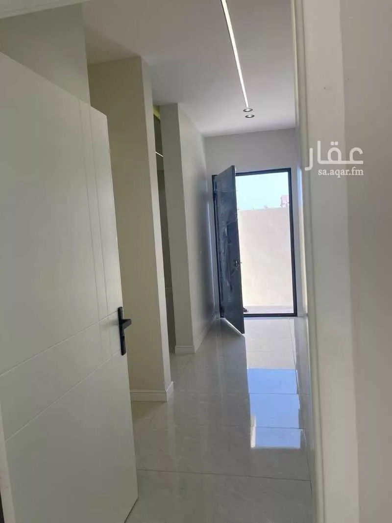 فيلا للبيع في شارع عكاظ ، حي الفرنيسية الشرقية ، رابغ ، رابغ 1 صورة