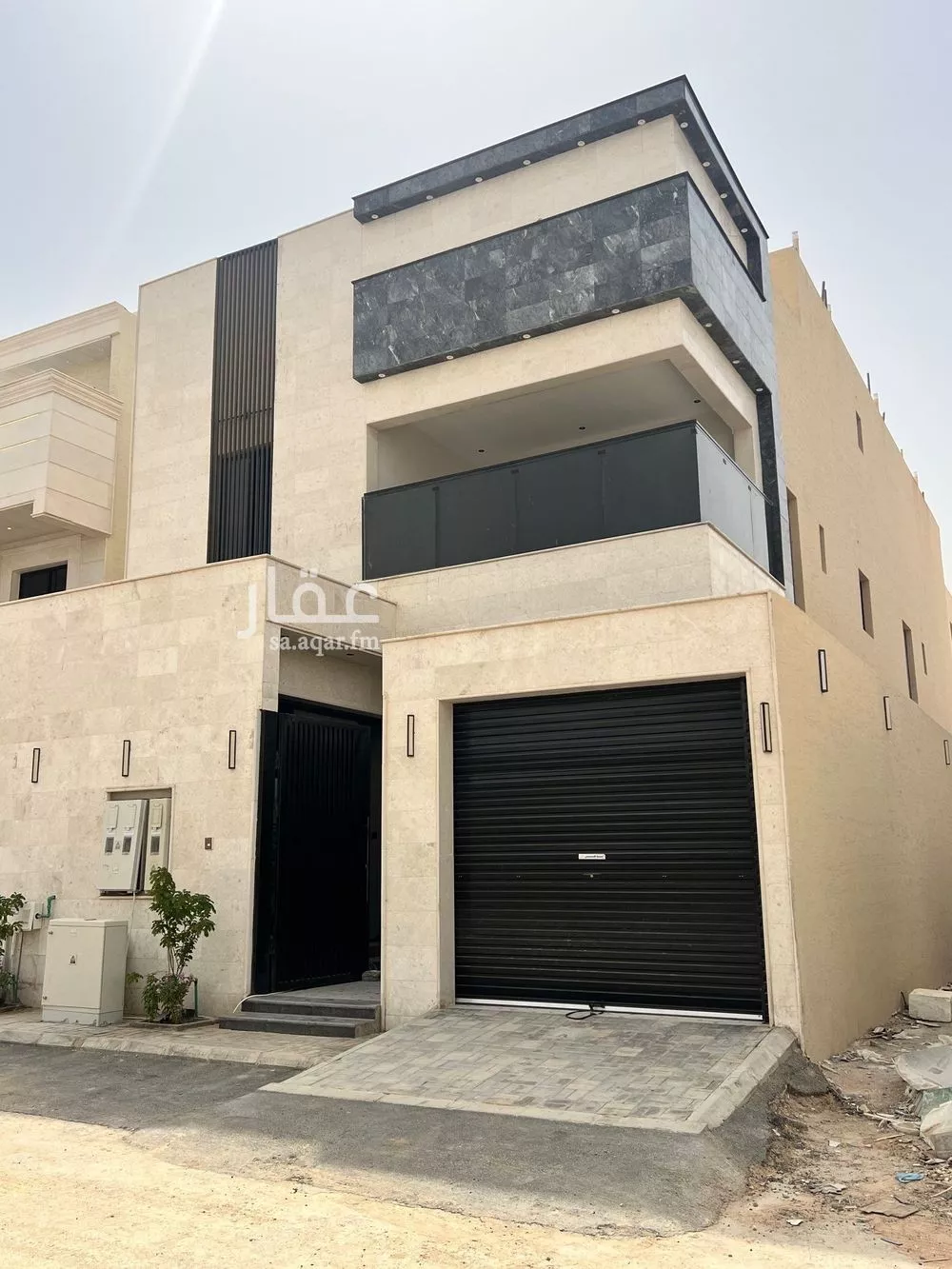 دور للبيع في شارع رقم 26, حي الجنادرية, مدينة الرياض, منطقة الرياض 1 صورة