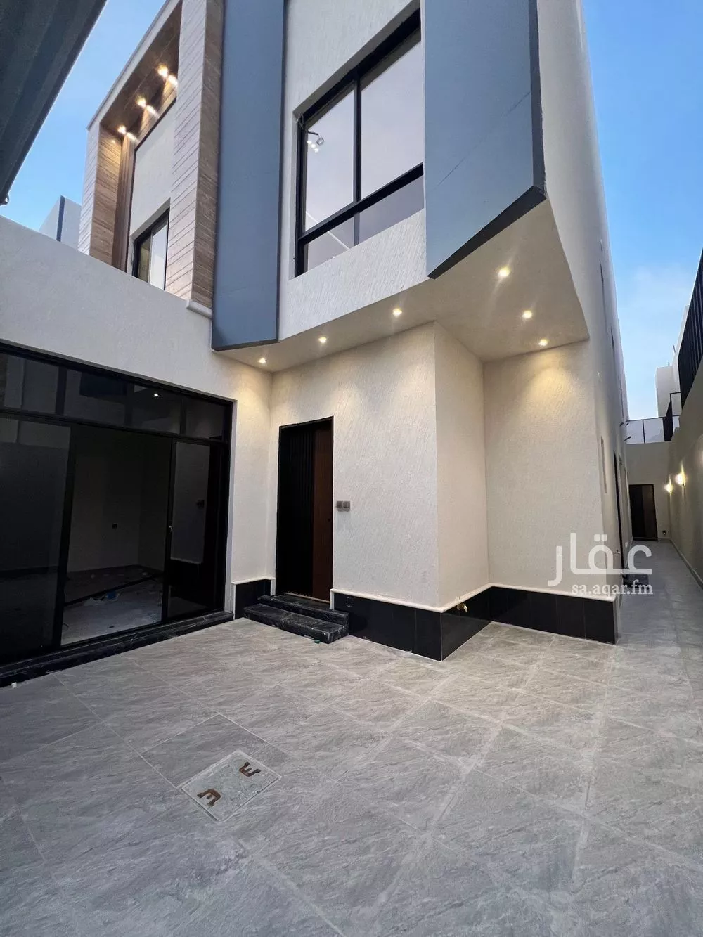 دور للبيع في شارع زينب بنت أبي سلمة, حي الرمال, مدينة الرياض, منطقة الرياض 1 صورة