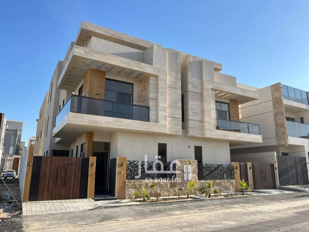 فيلا للبيع في شارع كرم الحربي, حي المهدية, مدينة الرياض, منطقة الرياض 1 صورة