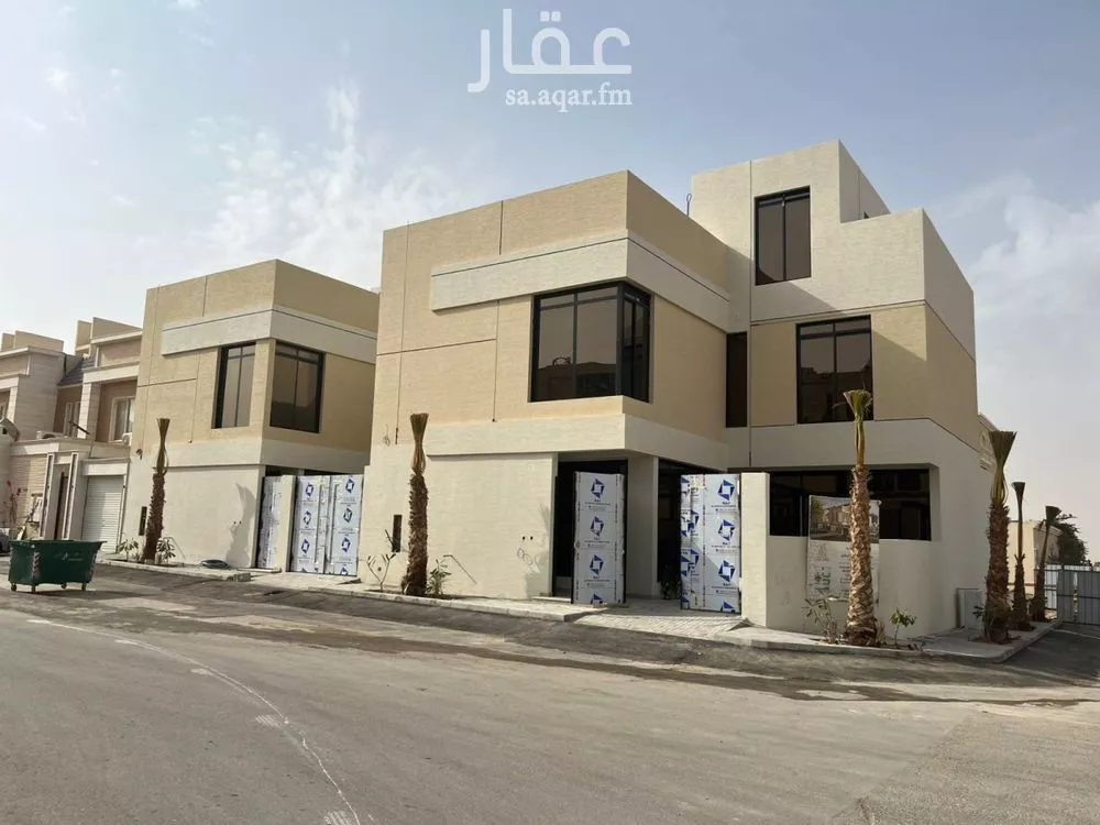فيلا للبيع في شارع محمد بن زين العابدين, حي المهدية, مدينة الرياض, منطقة الرياض 1 صورة