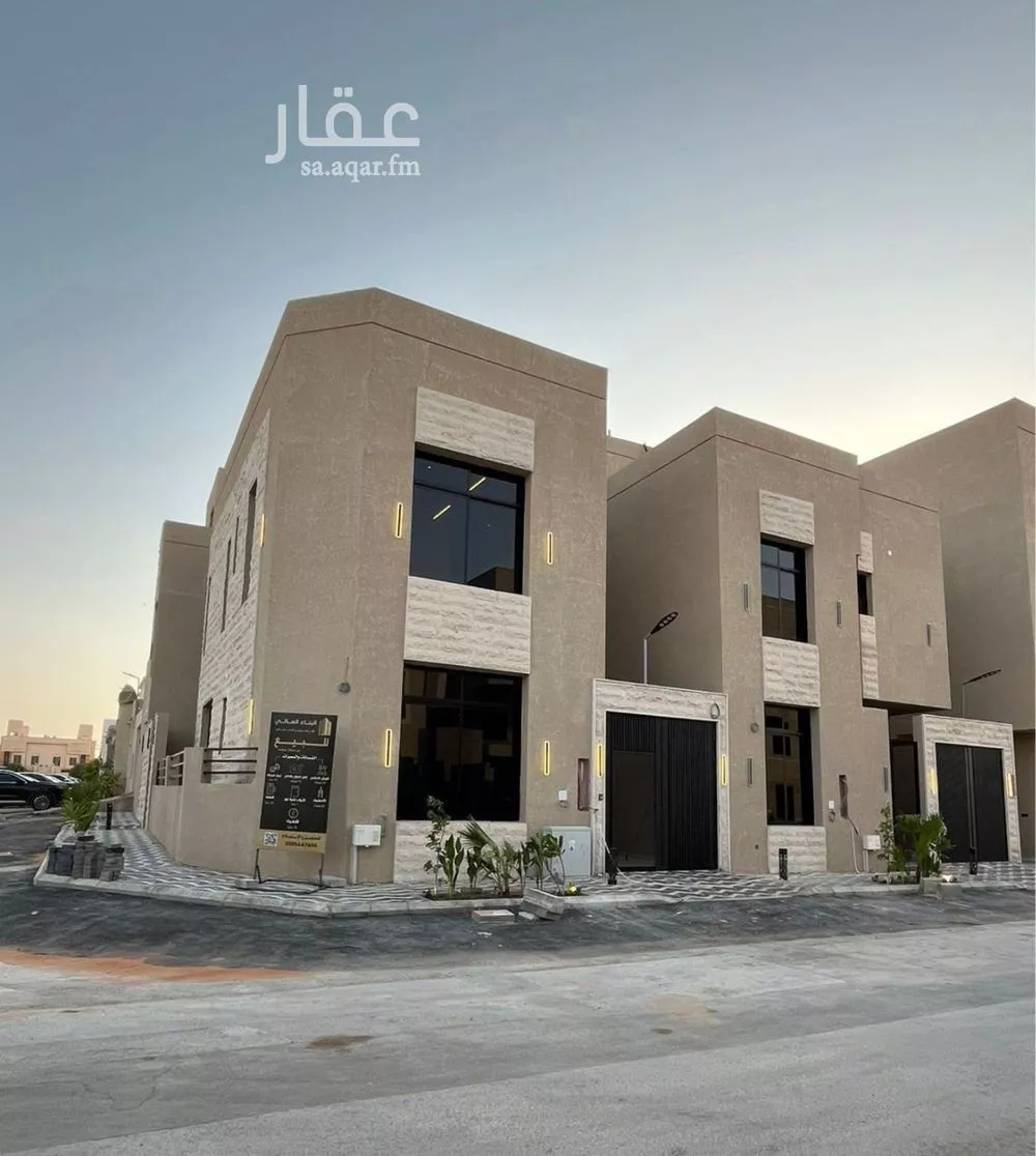 فيلا للبيع في شارع أبي عروة, حي المهدية, مدينة الرياض, منطقة الرياض 1 صورة