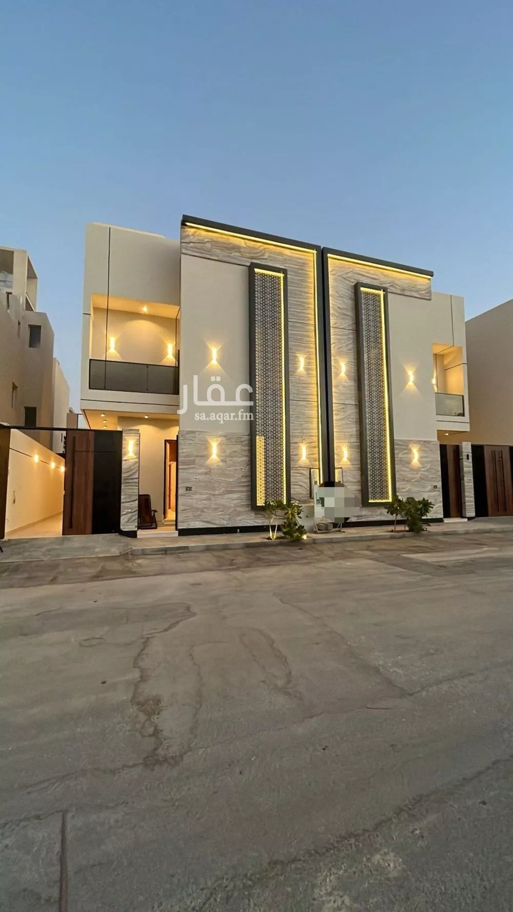 فيلا للبيع في شارع عفيف الدين الثقفي, حي المهدية, مدينة الرياض, منطقة الرياض 1 صورة