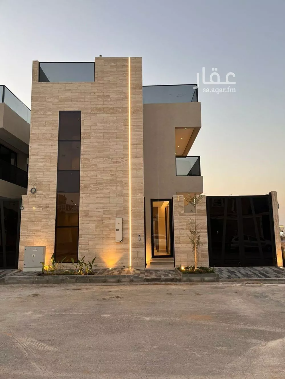 فيلا للبيع في شارع إبراهيم بن محمد الزمزمي, حي المهدية, مدينة الرياض, منطقة الرياض 1 صورة
