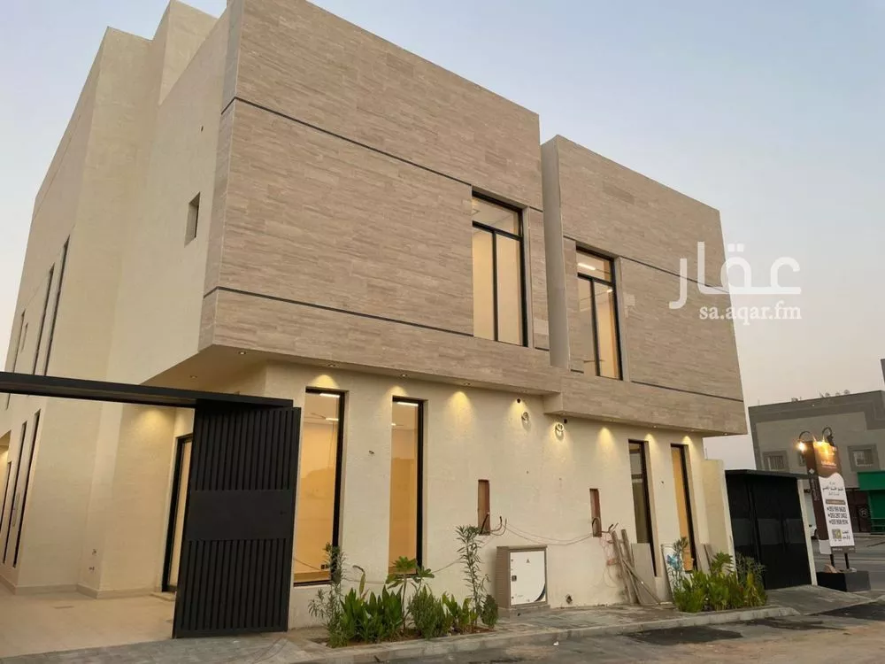 فيلا للبيع في شارع أحمد بن الحسن الأنصاري, حي المهدية, مدينة الرياض, منطقة الرياض 1 صورة