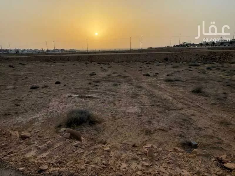 أرض للبيع في حي النزهة, مدينة عيون الجواء, منطقة القصيم 1 صورة