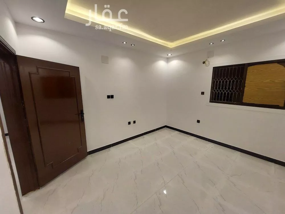 شقة للإيجار في شارع  عبدالله العنقري, حي الورود, مدينة الرياض, منطقة الرياض 1 صورة