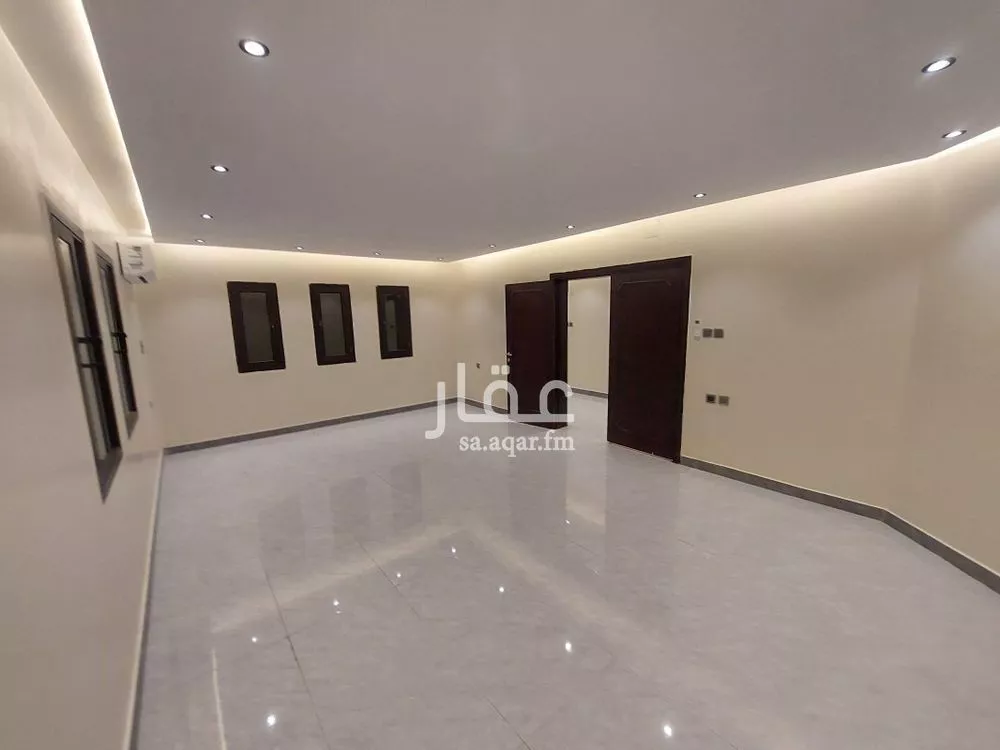 شقة للإيجار في شارع  عبدالله العنقري, حي الورود, مدينة الرياض, منطقة الرياض 1 صورة