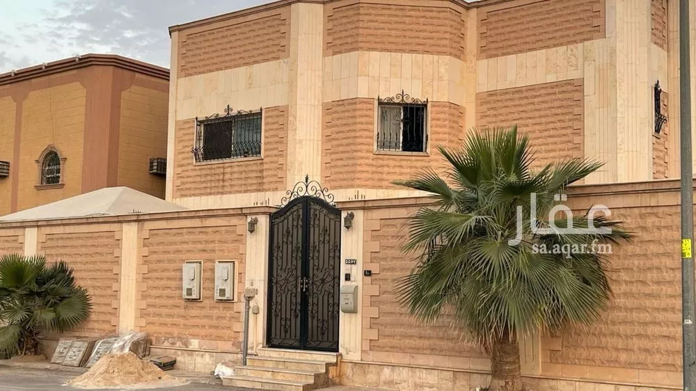 فيلا للبيع في شارع البيضاء, حي السعادة, مدينة الرياض, منطقة الرياض 1 صورة