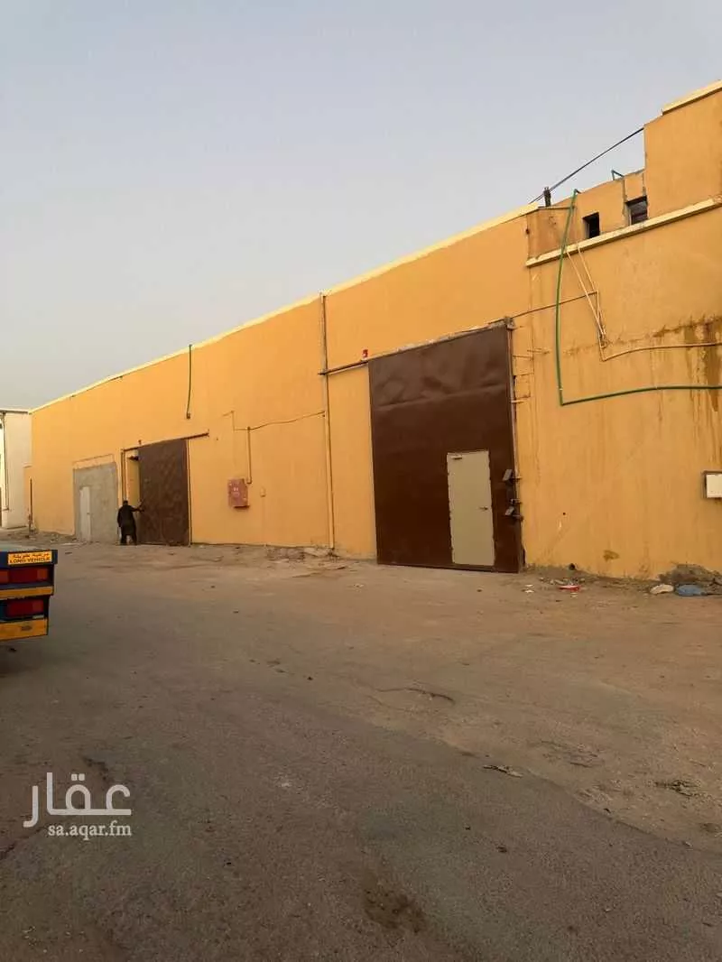مستودع للإيجار في حي الفاروق, مدينة الرياض, منطقة الرياض 1 صورة