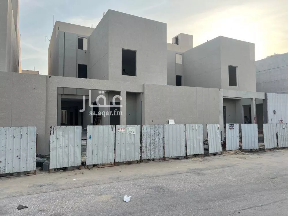 فيلا للبيع في شارع حكم بن محمد, حي الشاطئ الغربي, مدينة الدمام, المنطقة الشرقية 1 صورة