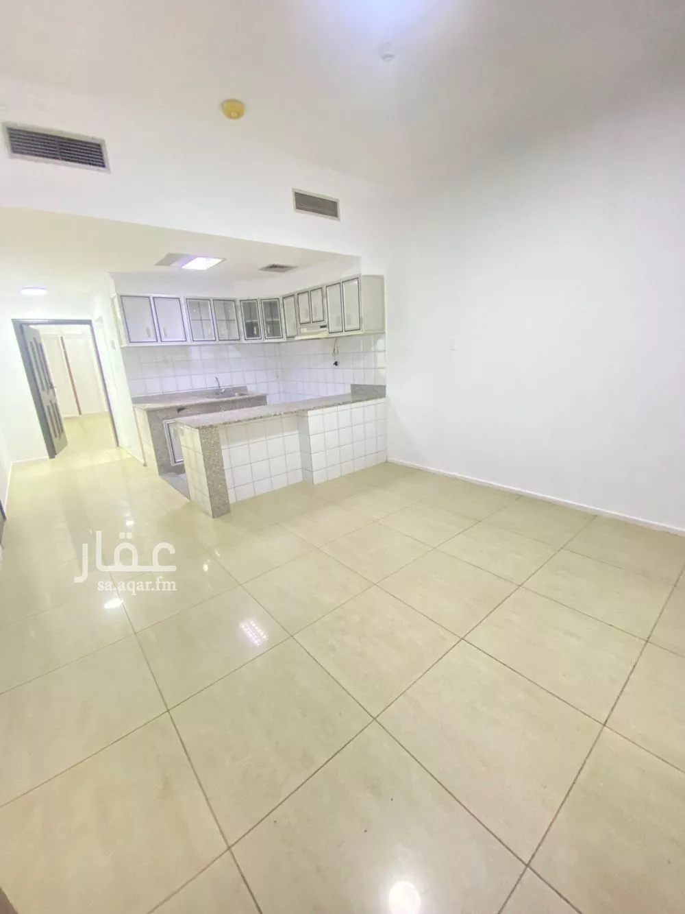 شقة للإيجار في شارع احمد الخزرجي ، حي العنود ، الدمام ، الدمام 1 صورة