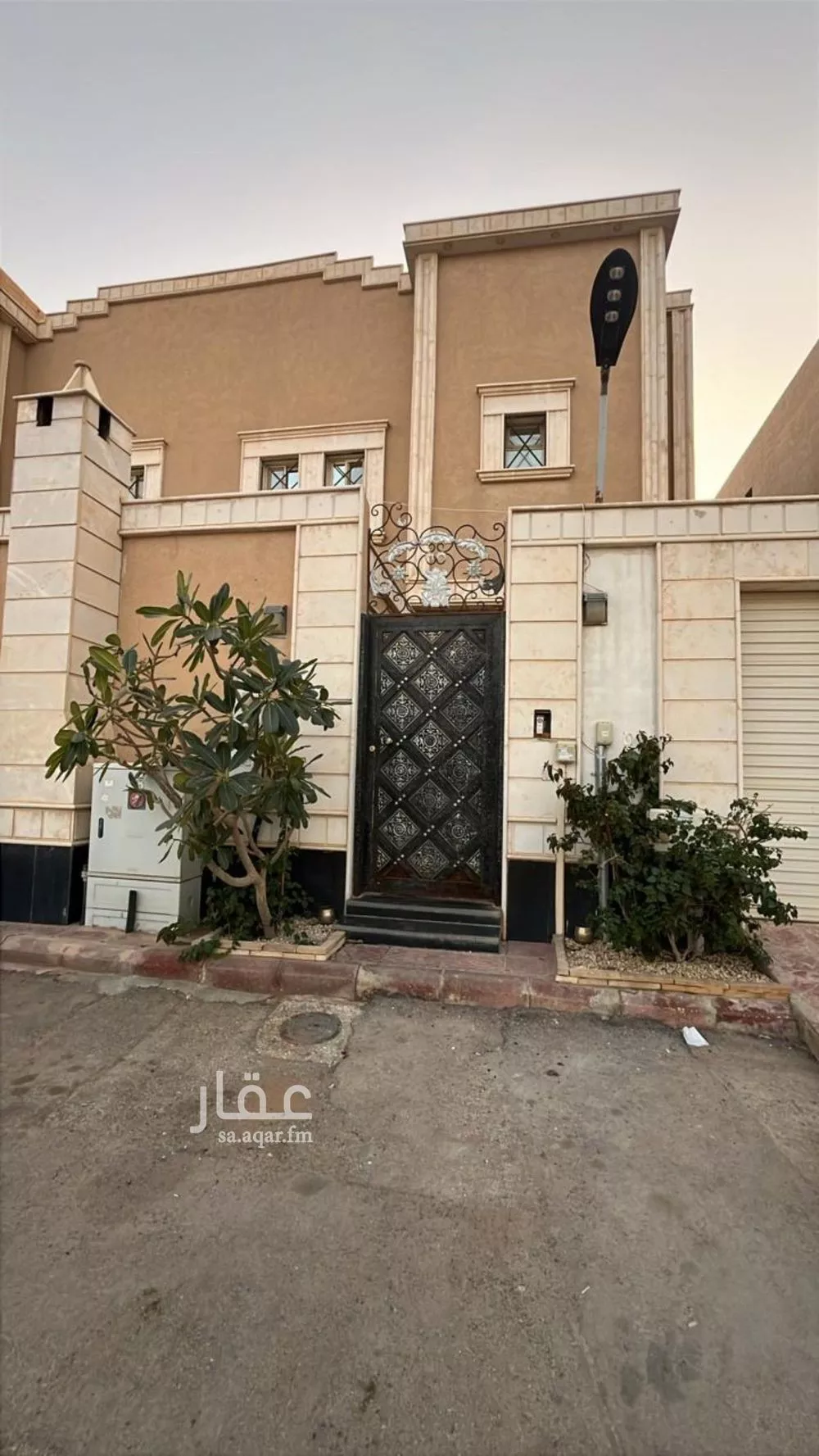 فيلا للإيجار في شارع رقم 306, حي المونسية, مدينة الرياض, منطقة الرياض 1 صورة