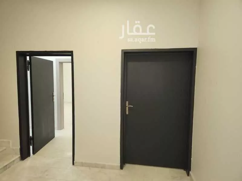 شقة للإيجار في شارع زايد ابن سلطان نهيان, حي المدينة, مدينة الرس, منطقة القصيم 1 صورة