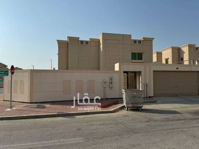 فيلا للبيع في شارع شارع الينابيع 5, مدينة مدينه الجبيل الصناعيه, المنطقة الشرقية 1 صورة