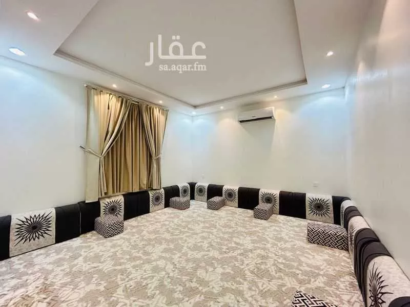 شقة للإيجار في شارع محمد بن أحمد الفاسي, حي المهدية, مدينة الرياض, منطقة الرياض 1 صورة
