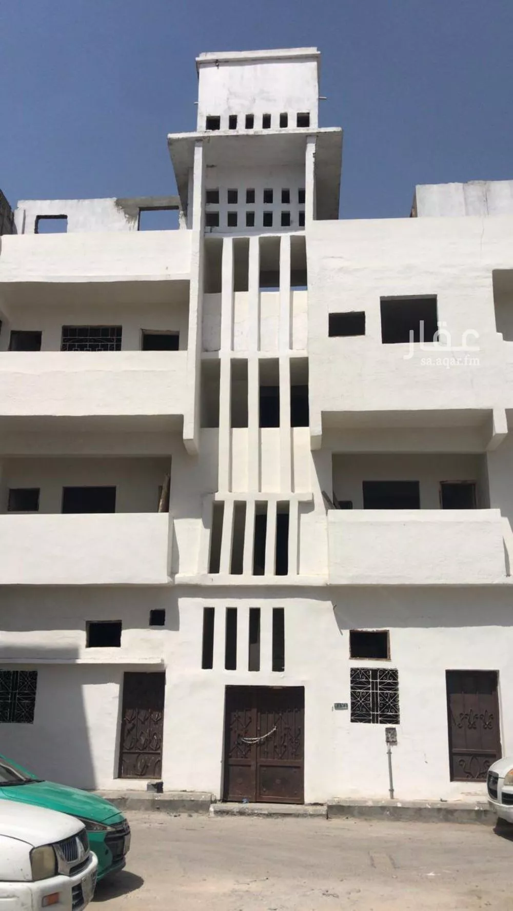 عمارة للبيع في حي العدامة, مدينة الدمام, المنطقة الشرقية 1 صورة